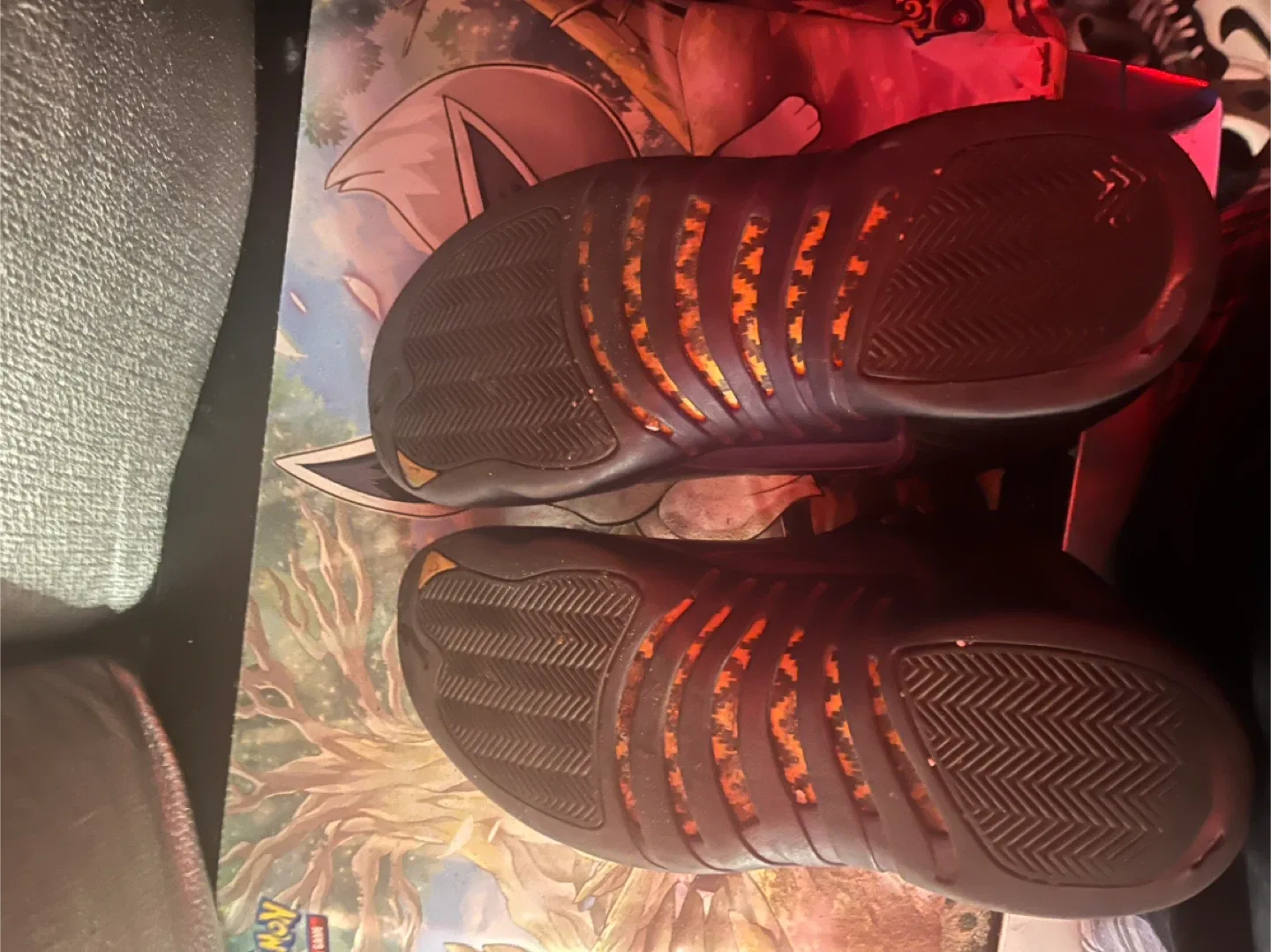 Air Jordan 12 Retro Black/Purple, Size 13 US image indicator(9)