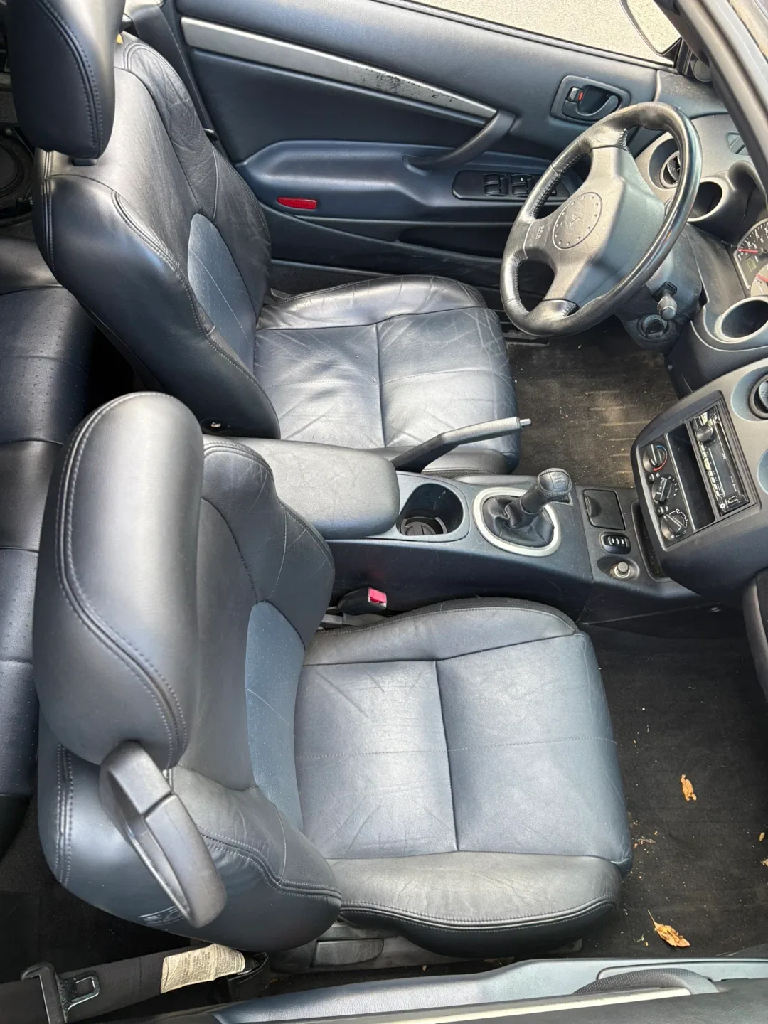 Mitsubishi Eclipse Convertible Car image indicator(2)