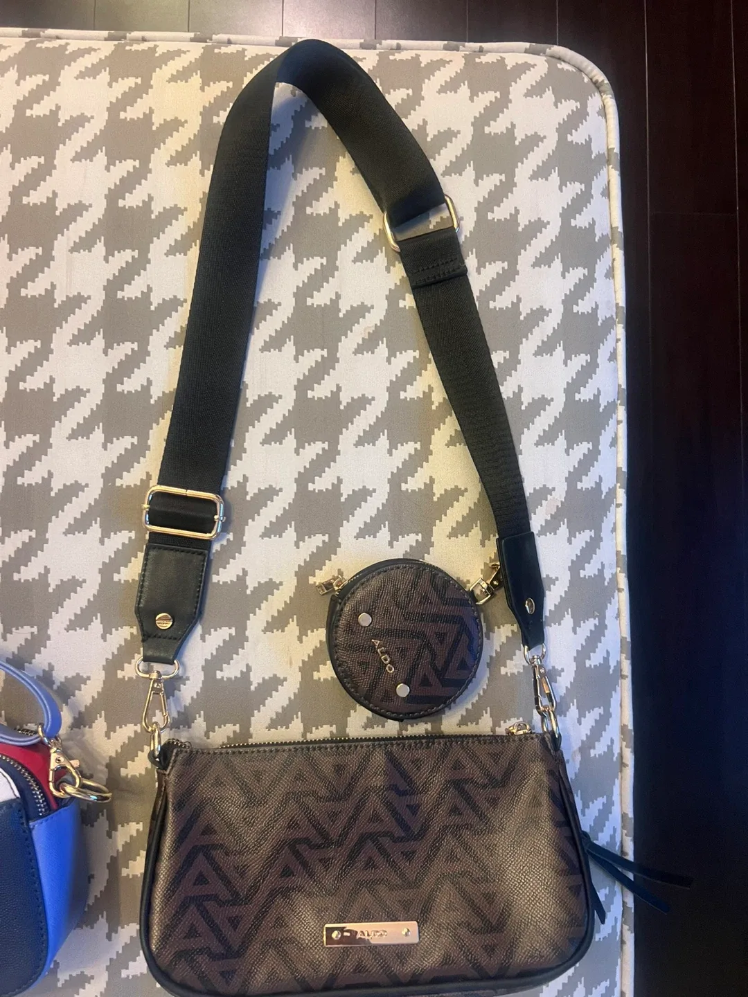 ALDO Crossbody Bags image indicator(4)