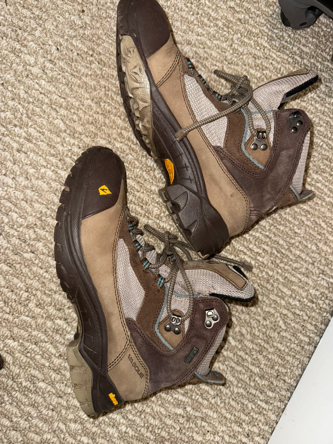 Vasque 7223 M Hiking Boots - Women's Size 8 - photo 2