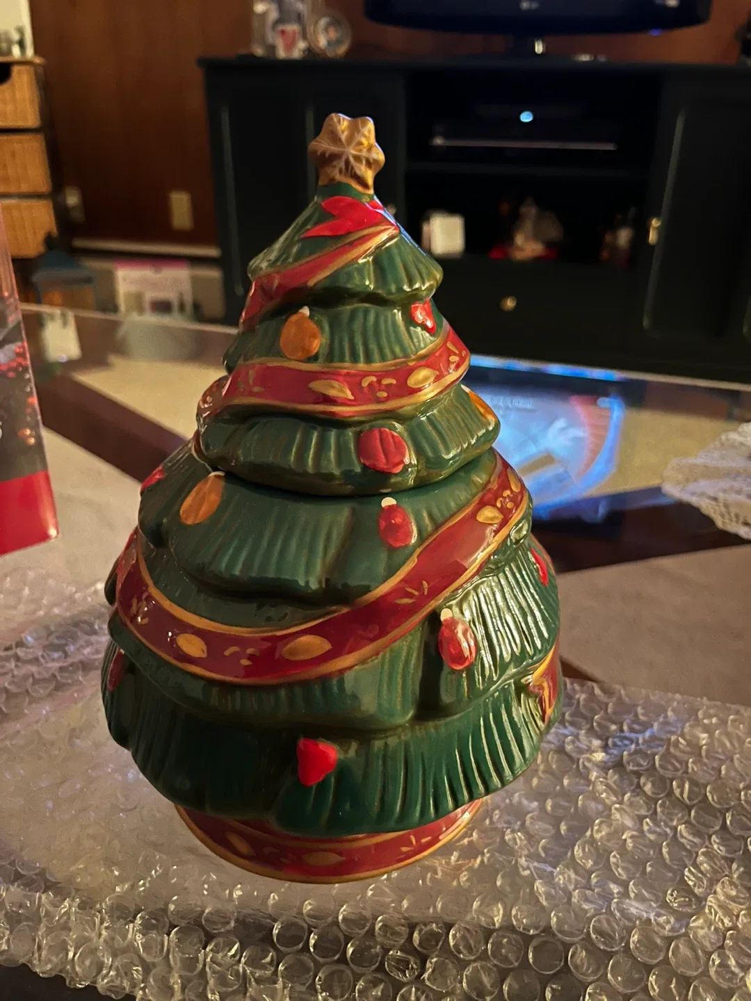 Gibson Holiday Collection Classic Christmas Tree Snack Jar image indicator(2)