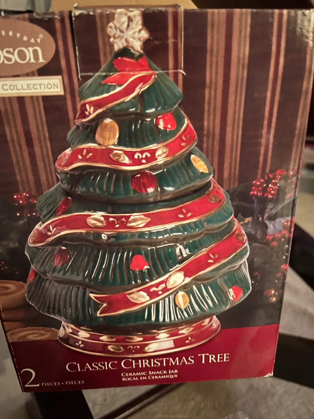 Gibson Holiday Collection Classic Christmas Tree Snack Jar image indicator(3)