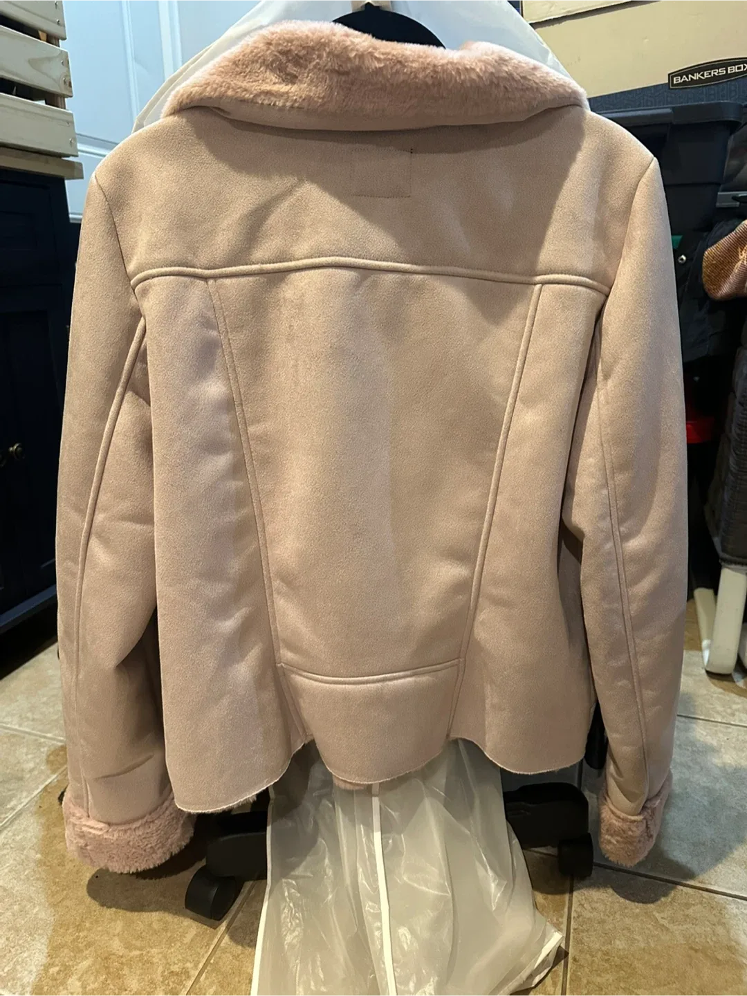 KUT Jacket - XL image indicator(3)