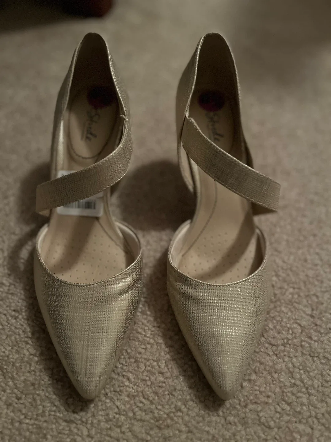 Life Stride Gold Heels image indicator(4)