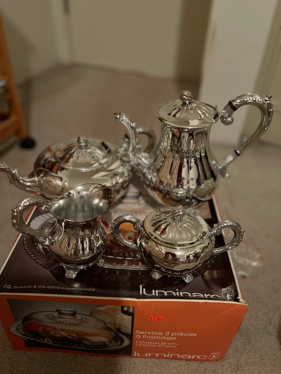 Silver plated Tea Set (not original box)
