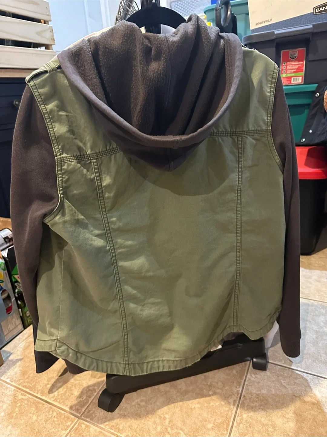 American Eagle Outfitters Jacket L image indicator(3)