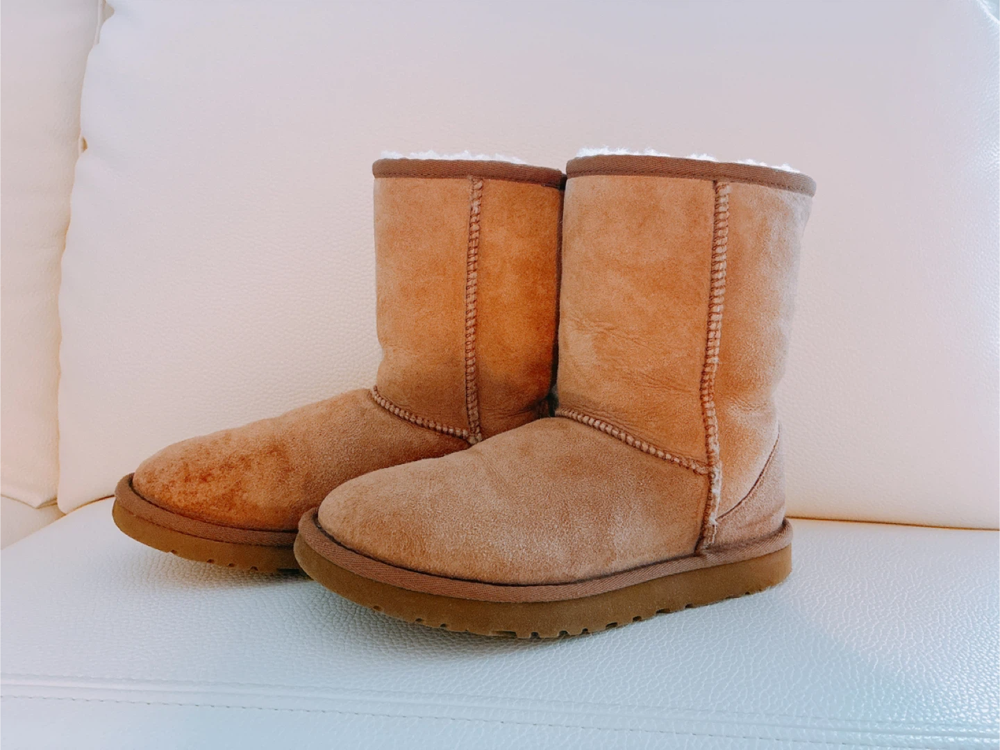 UGG Classic Short Boots - Size 6