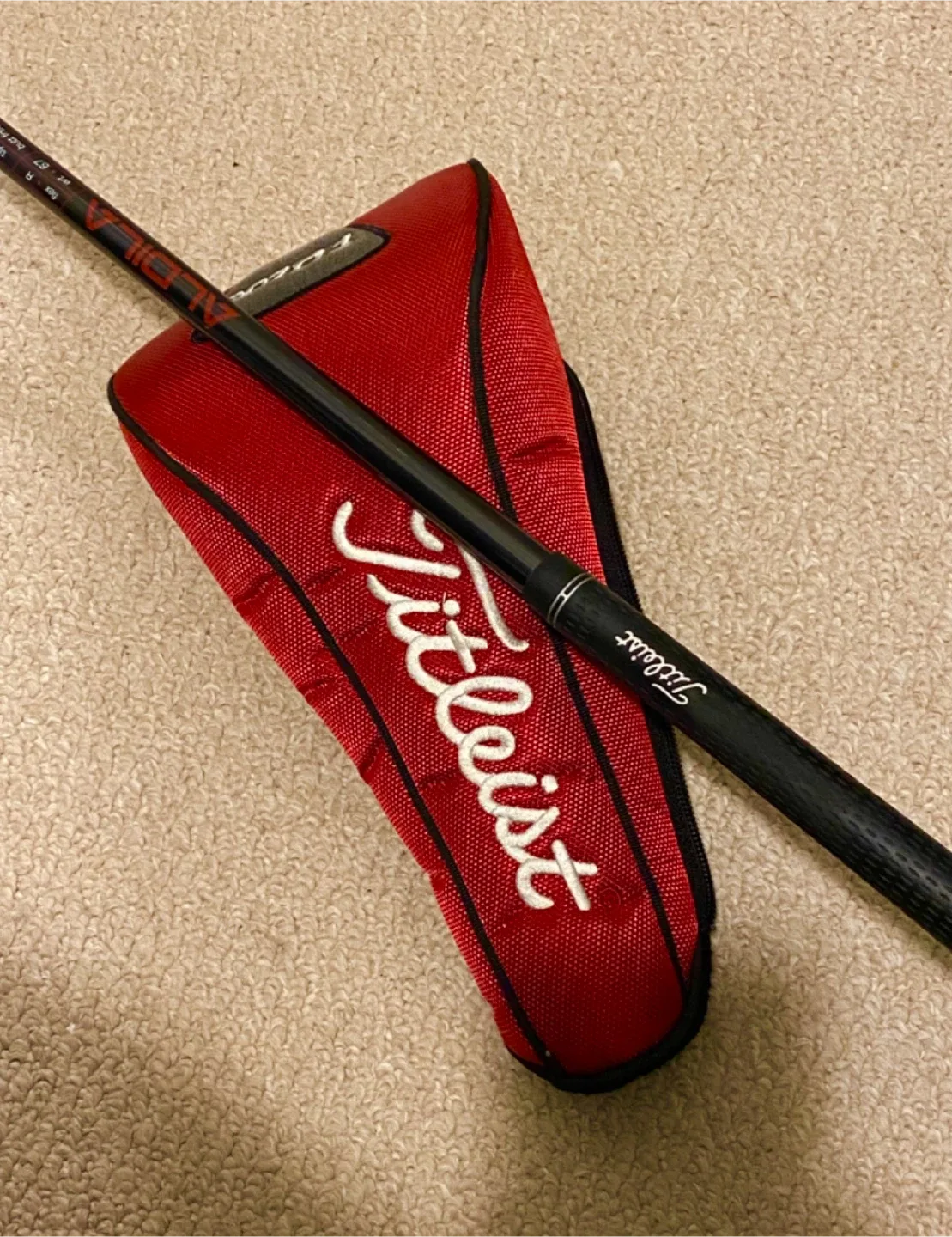 Titleist 907D1 Driver with Aldila Shaft image indicator(3)