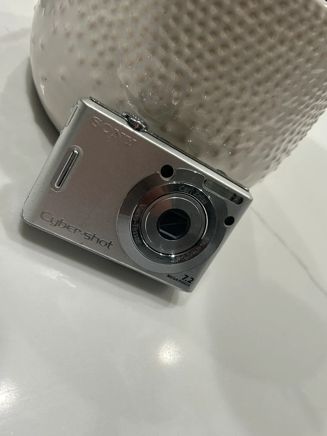 Sony Cyber-shot DSC-N50 7.2MP Digital Camera