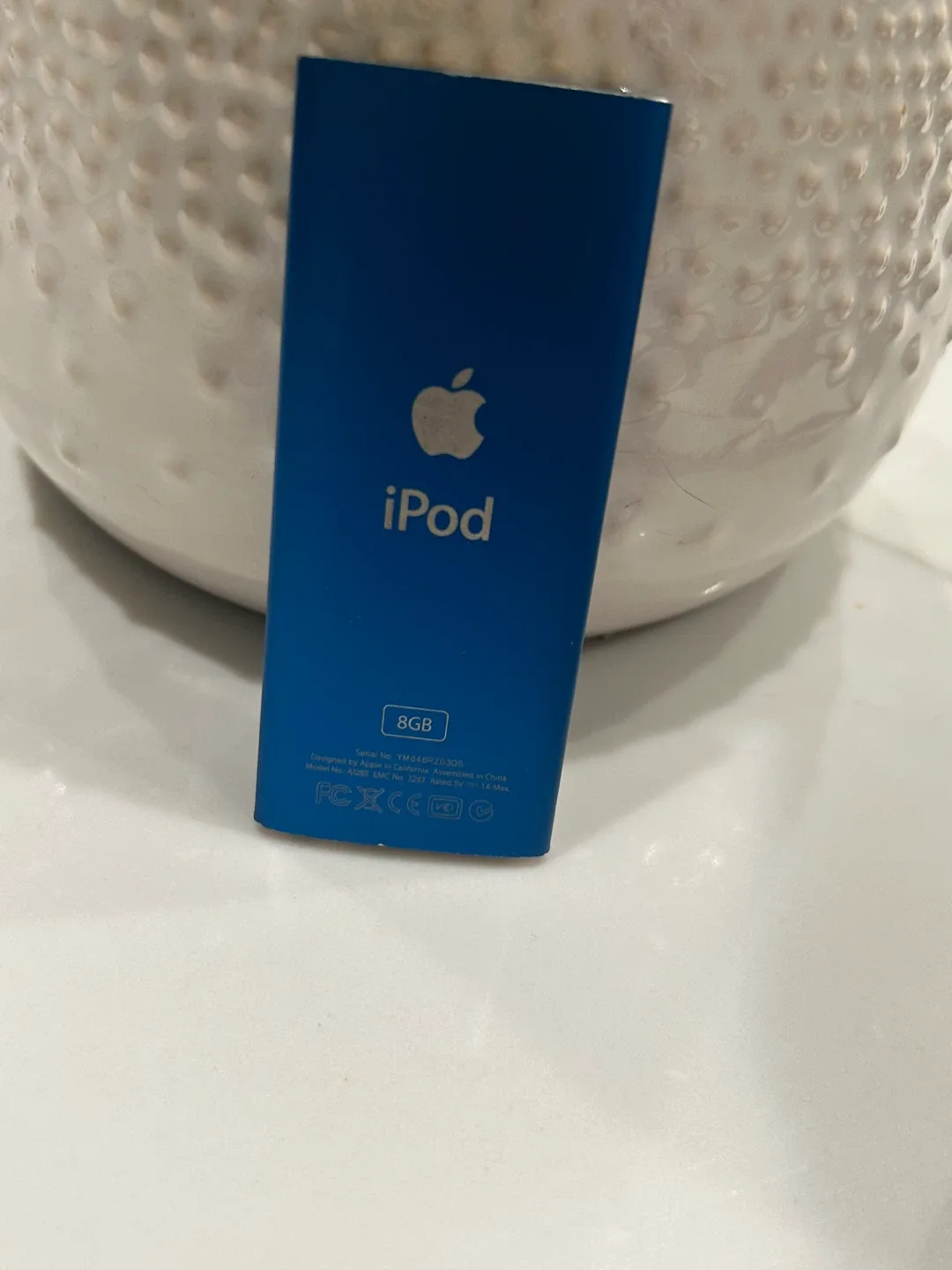 Apple iPod Nano 6th Gen - 8GB Blue image indicator(3)