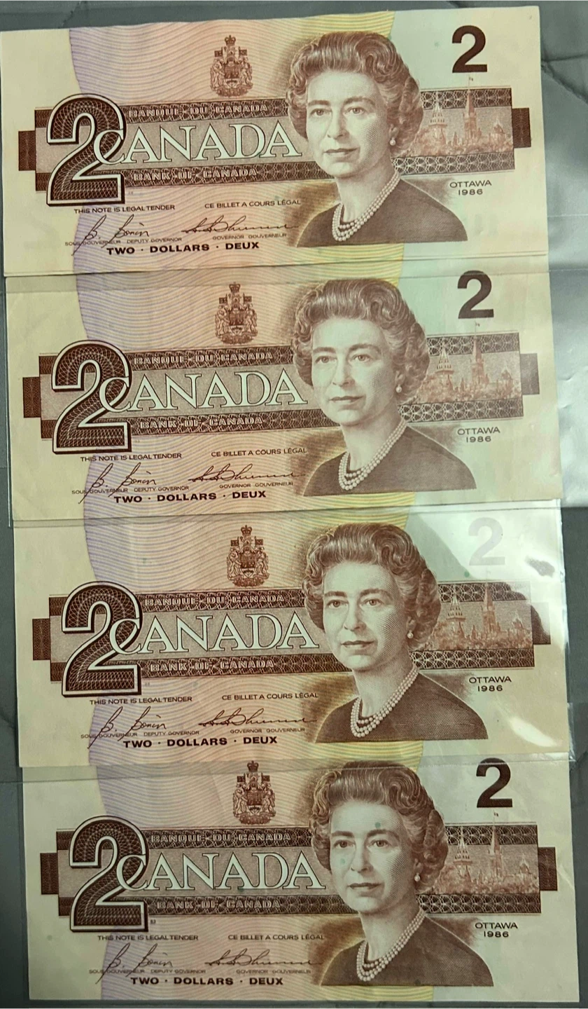 Collection of 4 Canadian 2 Dollar Bills, 1986