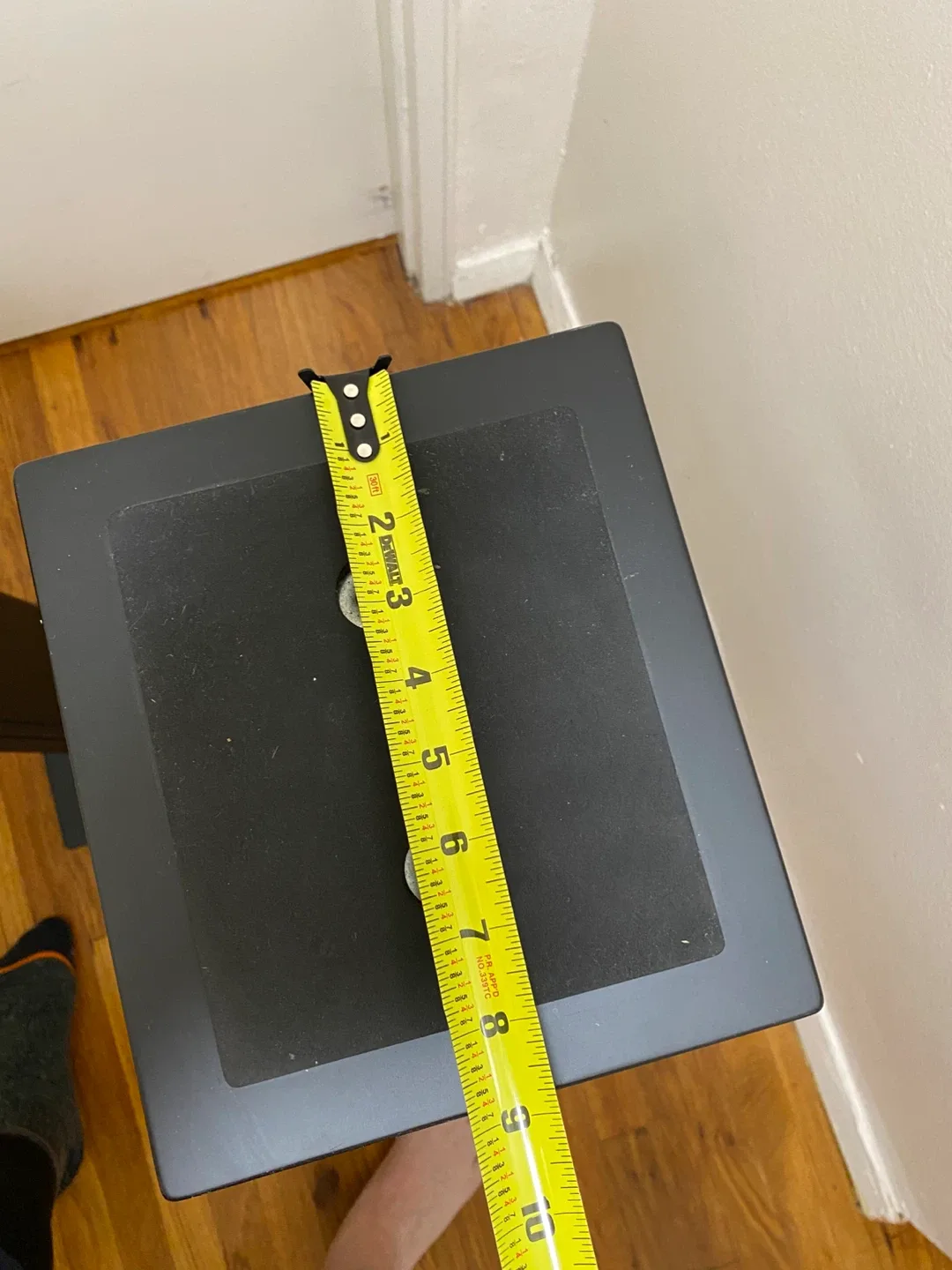 Pair of Black Speaker Stands, 36" Tall image indicator(5)