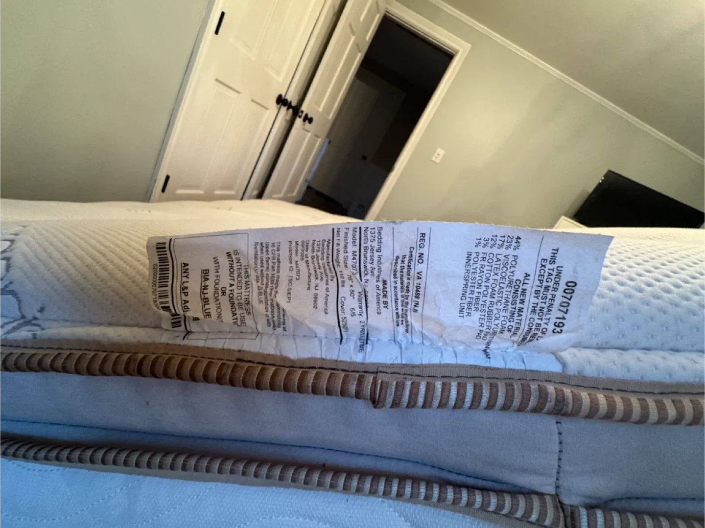 Saatva, HD Mattress., King, Like New image indicator(4)