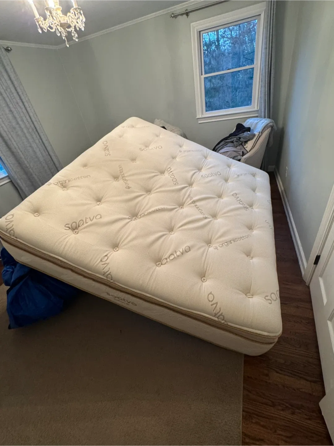 Saatva, HD Mattress., King, Like New image indicator(2)