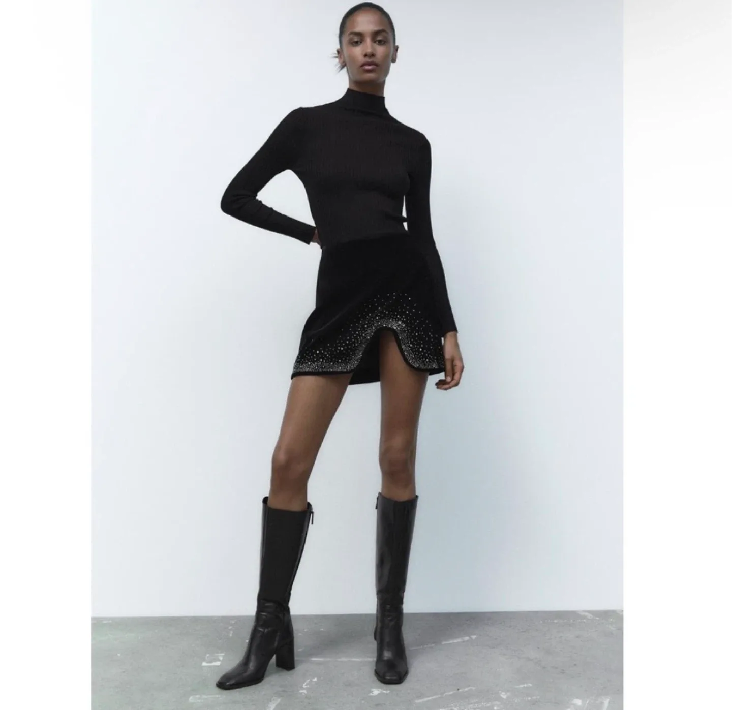 NWOT ZARA Velvet Rhinestone Asymmetrical Mini Skirt image indicator(3)