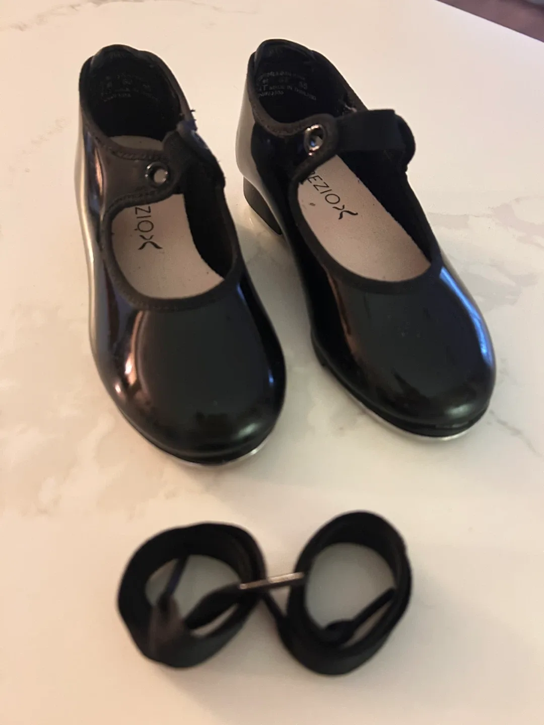 Capezio Black Tap Shoes Size 10 1/2 image indicator(2)