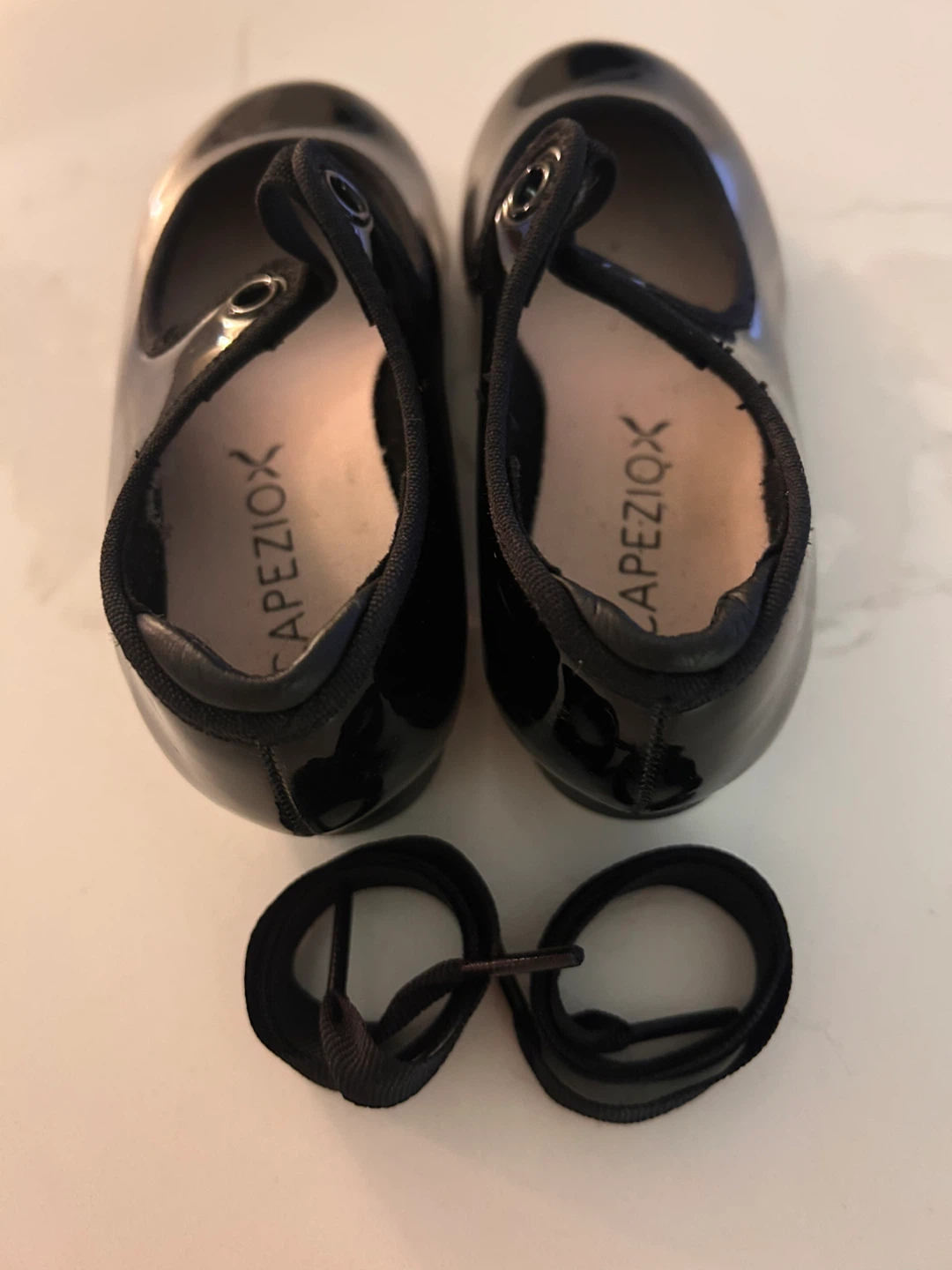 Capezio Black Tap Shoes Size 10 1/2 - photo 3