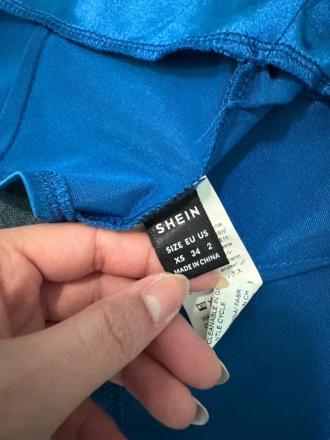 SHEIN EZwear Blue Satin Tube Top image indicator(6)