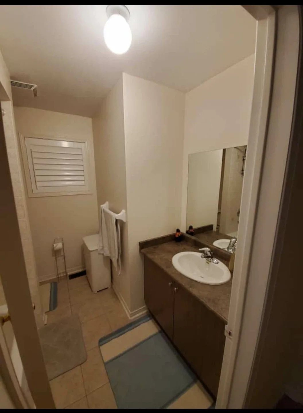 Private room for rent image indicator(3)