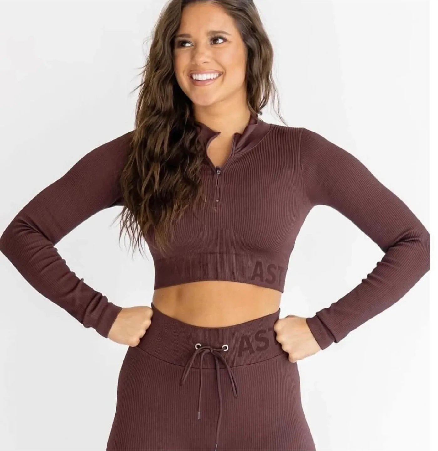 Astoria athletic top size small