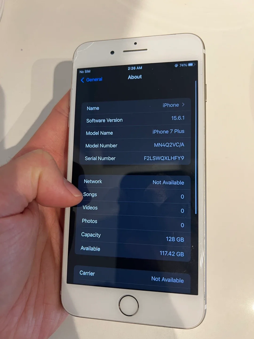 Apple iPhone 7 Plus - 128GB image indicator(3)