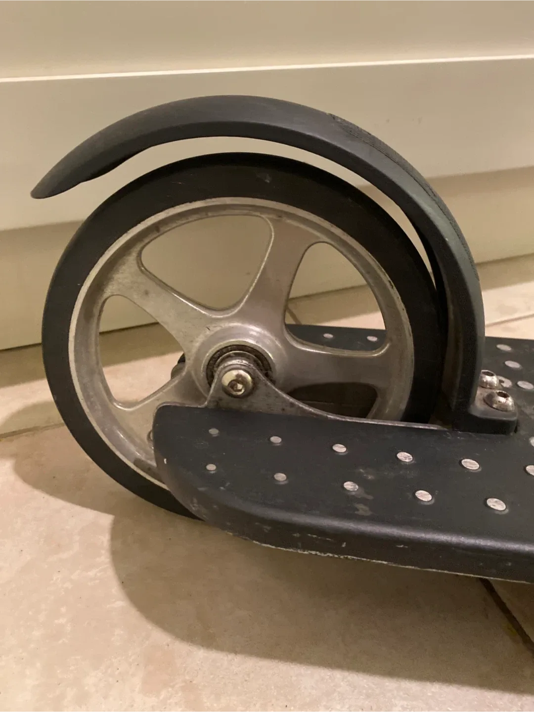 Xootr Adult Size Scooter image indicator(4)