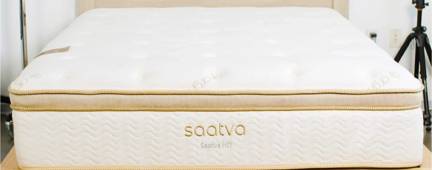 Saatva HD King Mattress, Like new, only used 2 weeks image indicator(3)