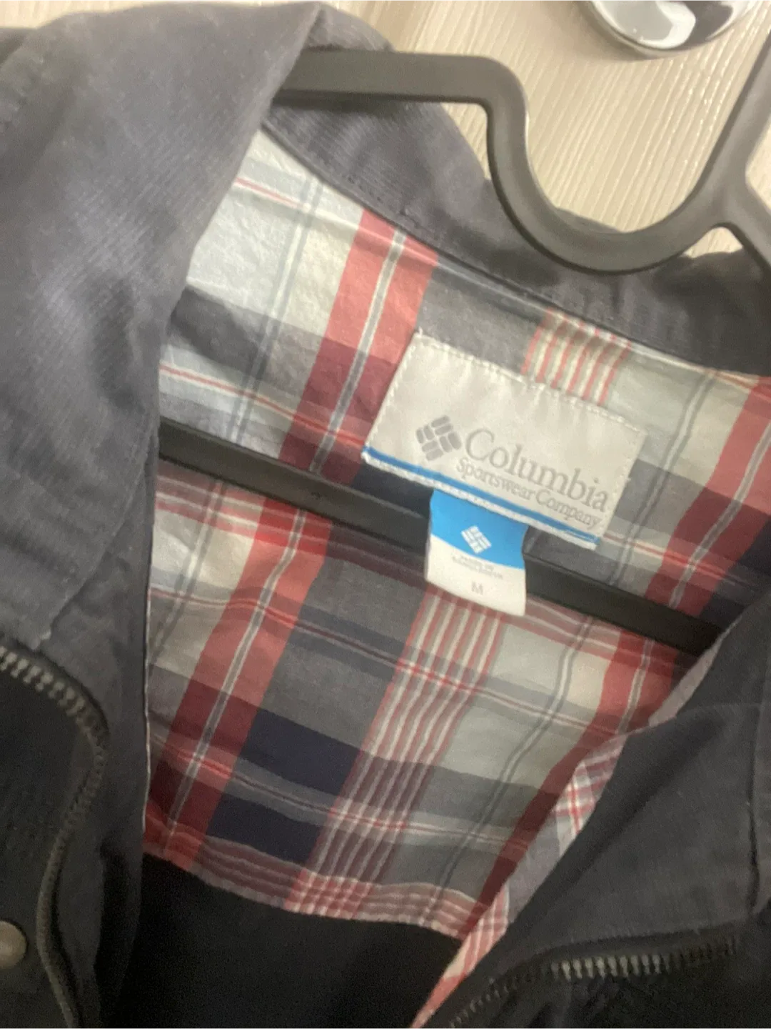 Columbia Jacket, Size M image indicator(4)