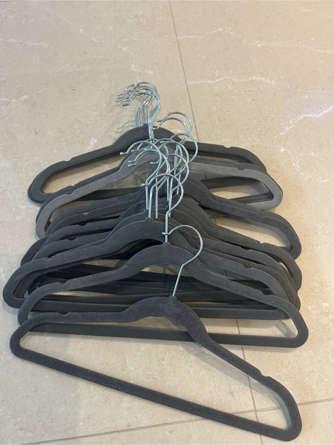 Set of Velvet Kids Clothes Hangers image indicator(2)