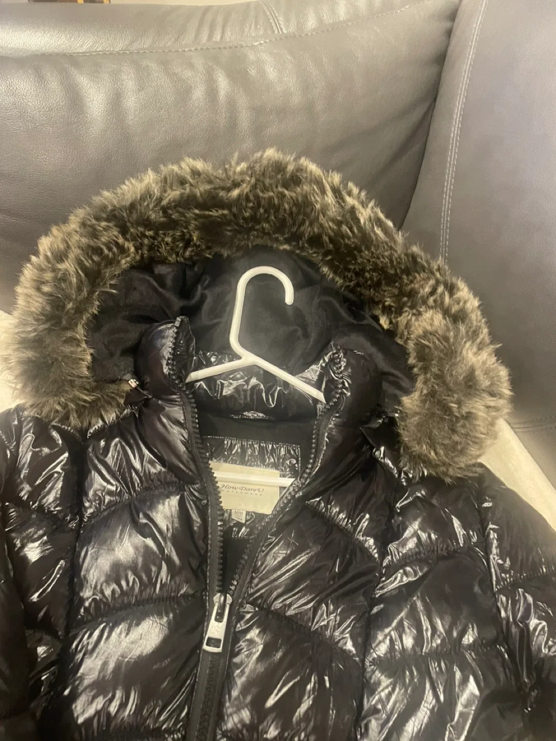 How Dare U Black Puffer Jacket - Size M image indicator(2)