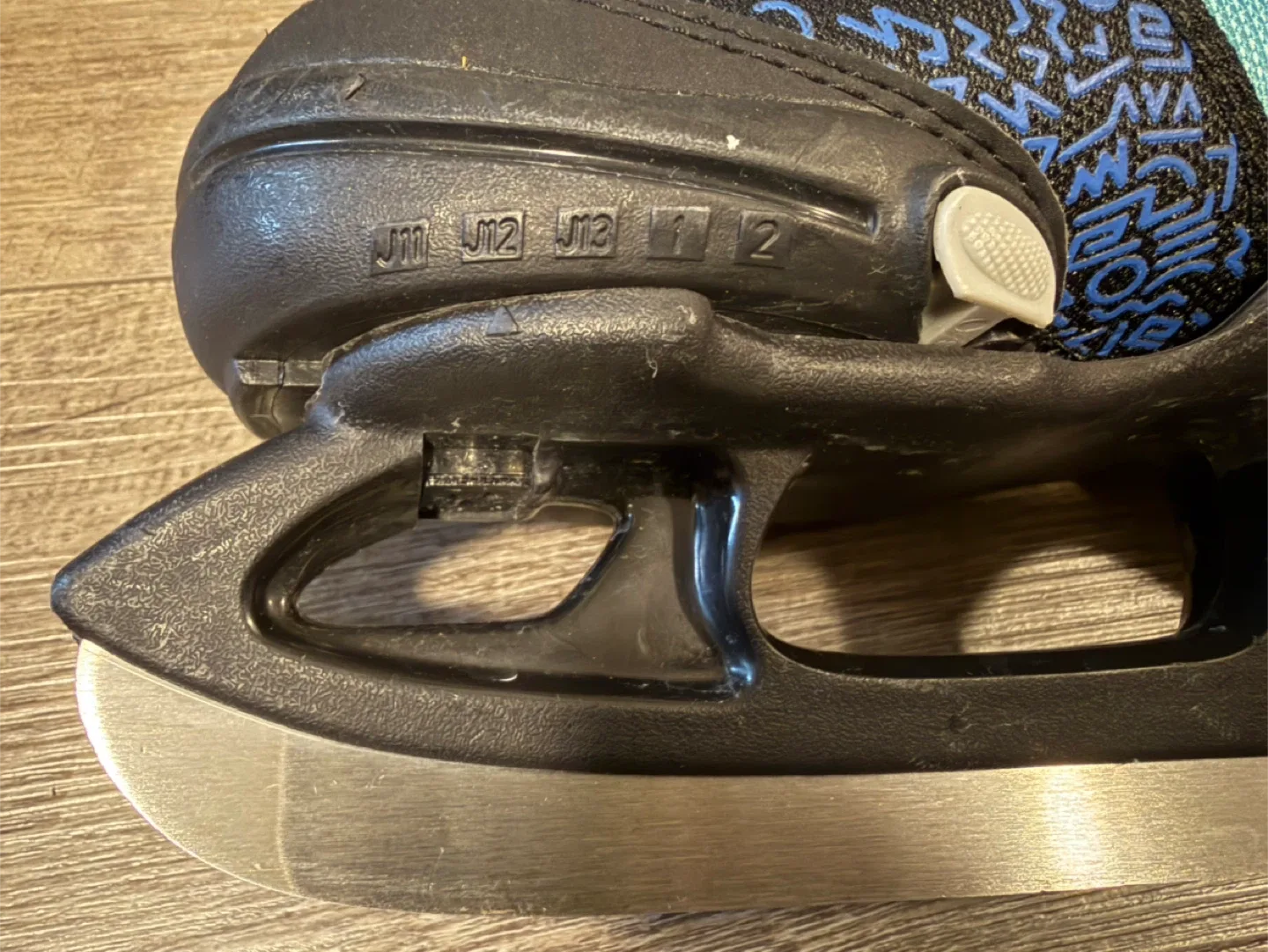 K2 Marlee Ice Skates - Adjustable Size J11-2 image indicator(4)