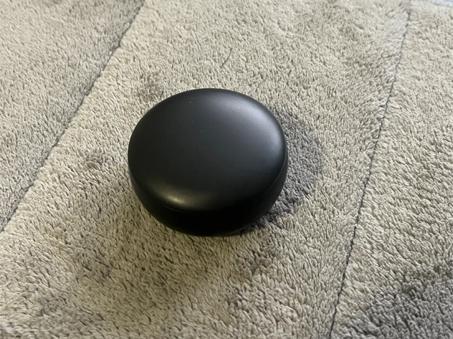 Bluetooth Earbuds image indicator(2)