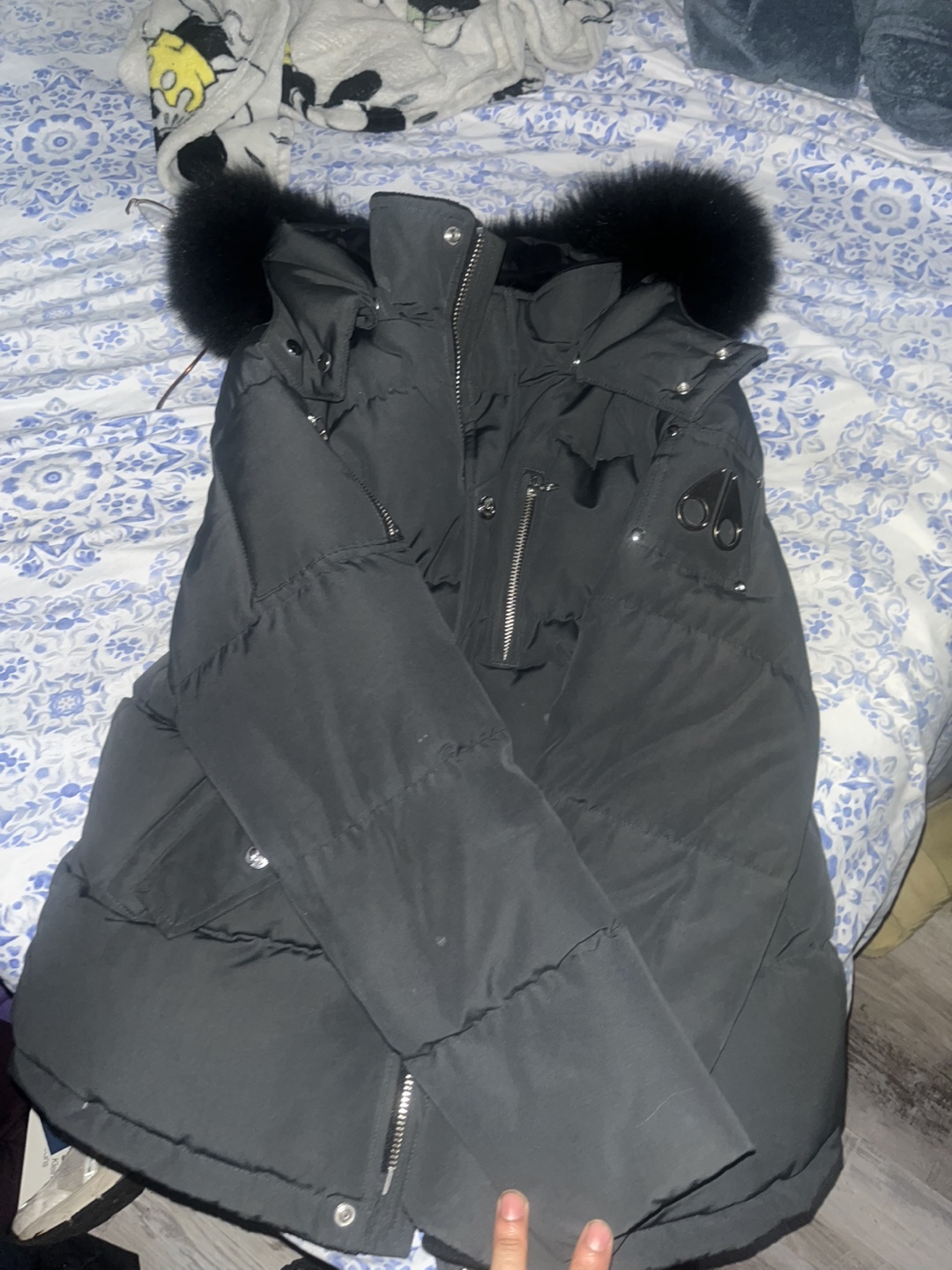 Moose Knuckles Black Down Puffer Jacket - photo 2
