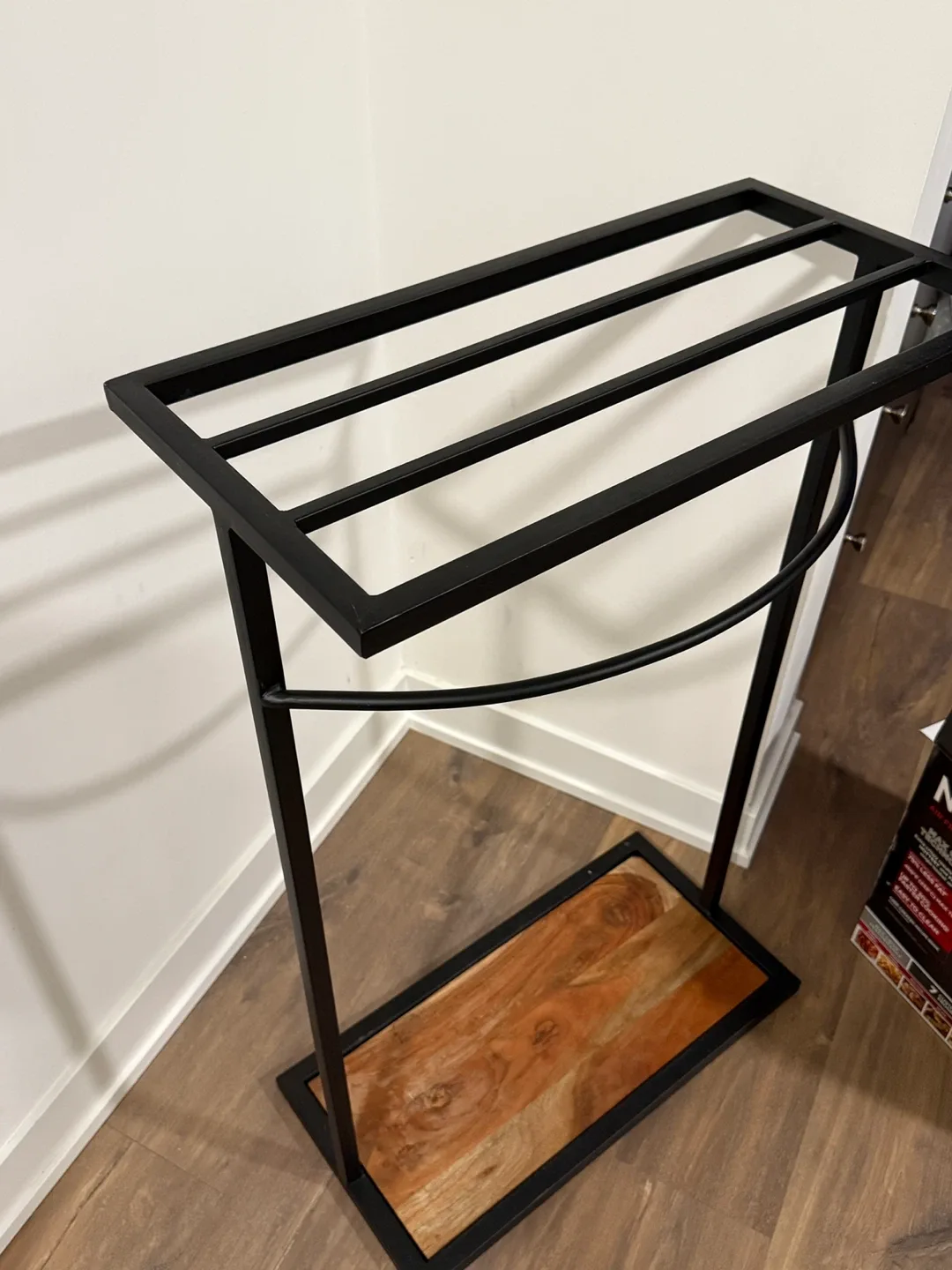 Bathroom Towel  Rack  with Wood Base‼️Free Shipping Downtown‼️