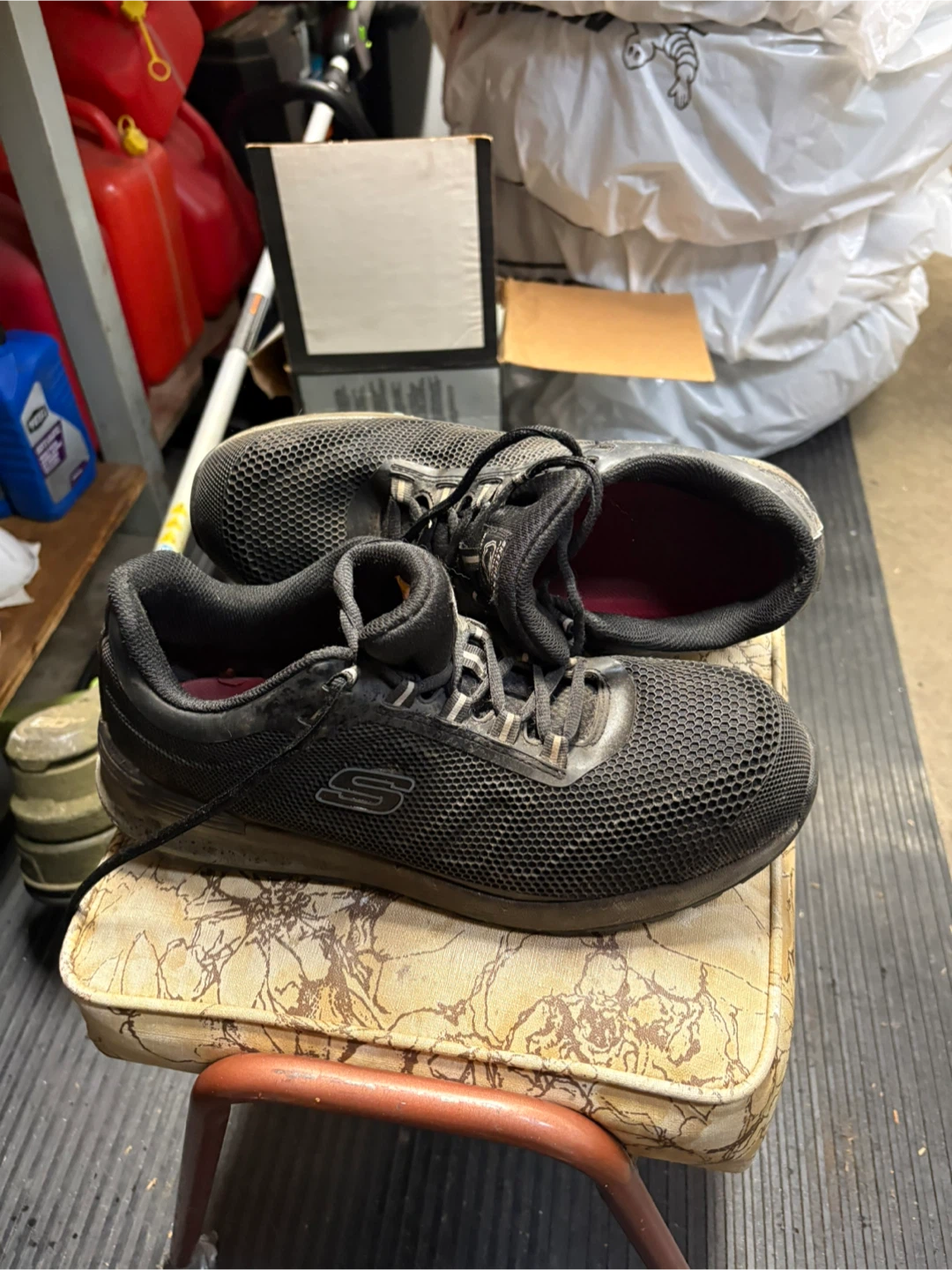 Skechers Authentic Black composite toe Sneakers US 10.5