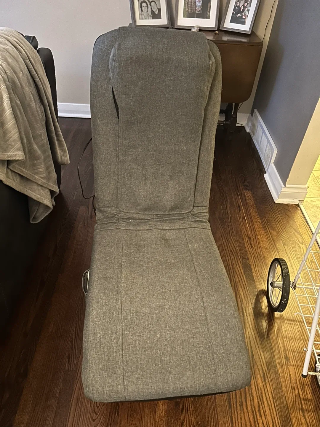 Massage Recliner Chair - Grey image indicator(2)