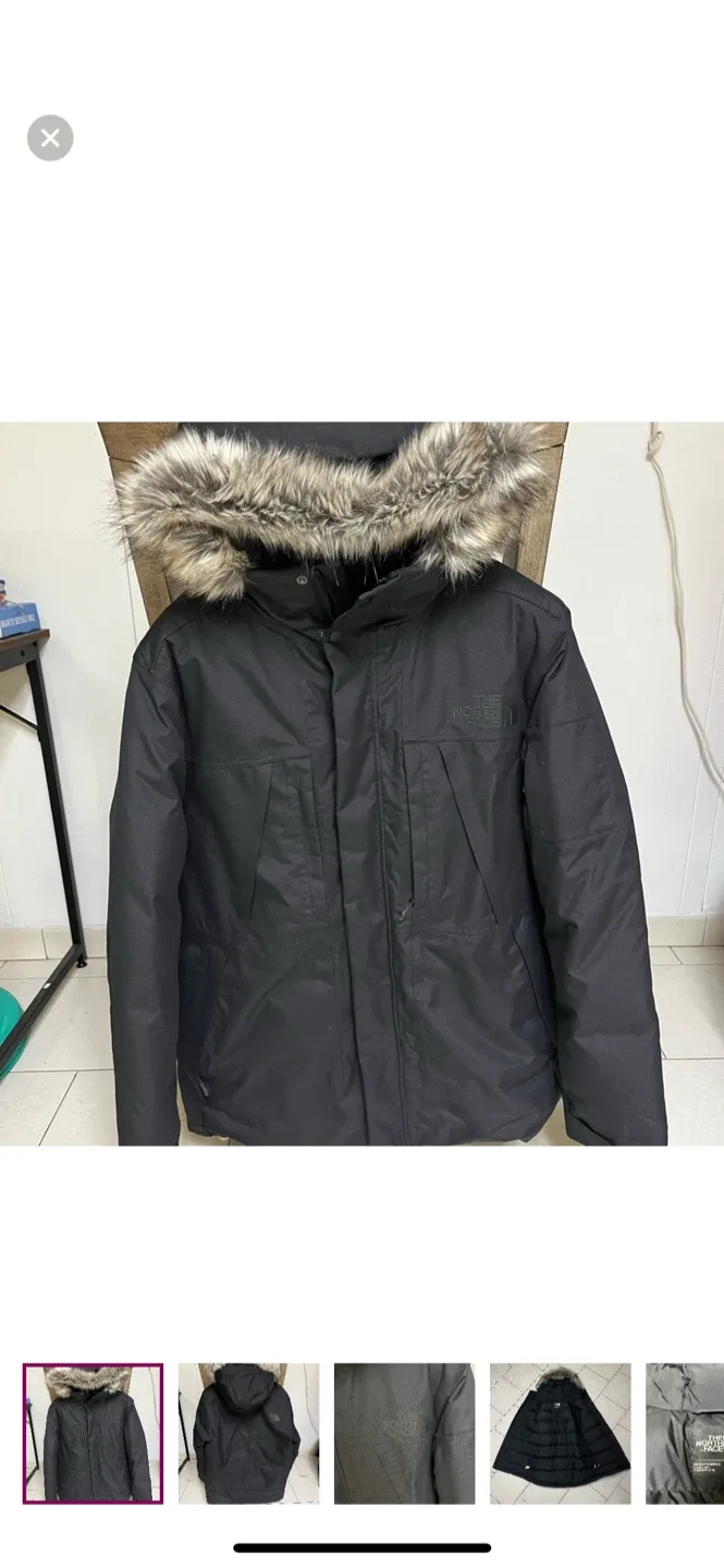 The North Face Black Parka - Size L