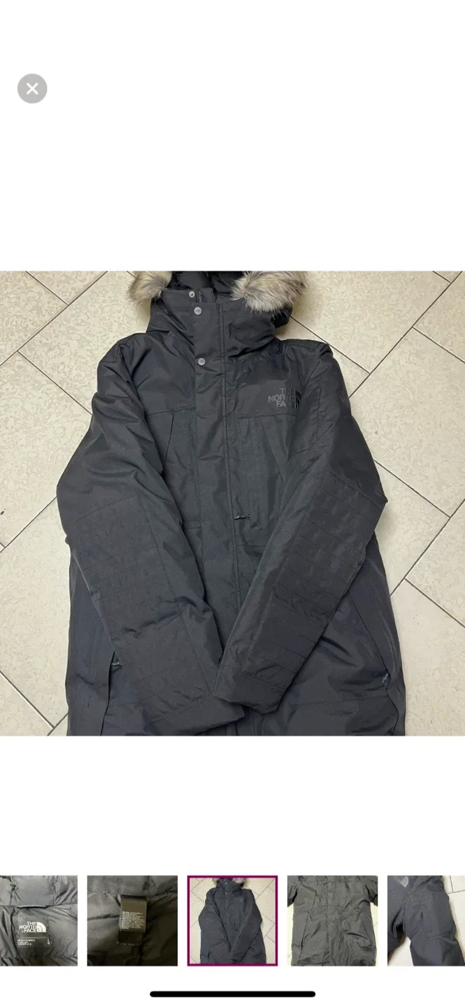 The North Face Black Parka - Size L image indicator(7)