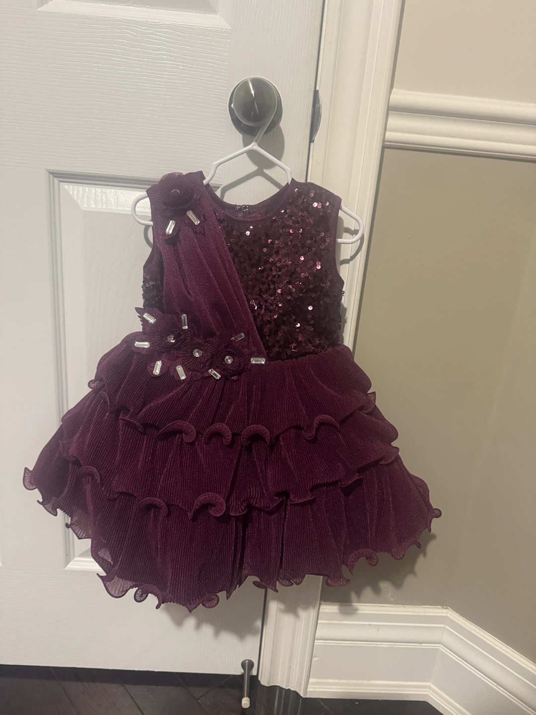Brand new Girls Party Dress - Size 2T-3T