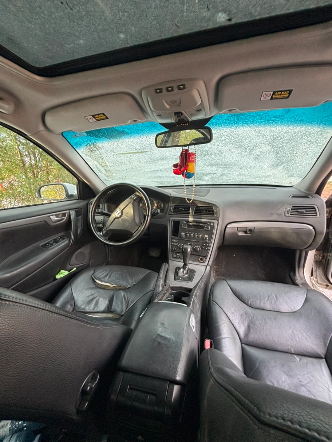 Volvo S60 2.5T AWD Sedan - photo 5