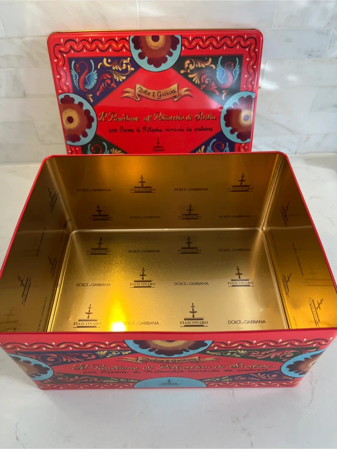 Dolce & Gabbana Fiasconaro Tin Box image indicator(2)