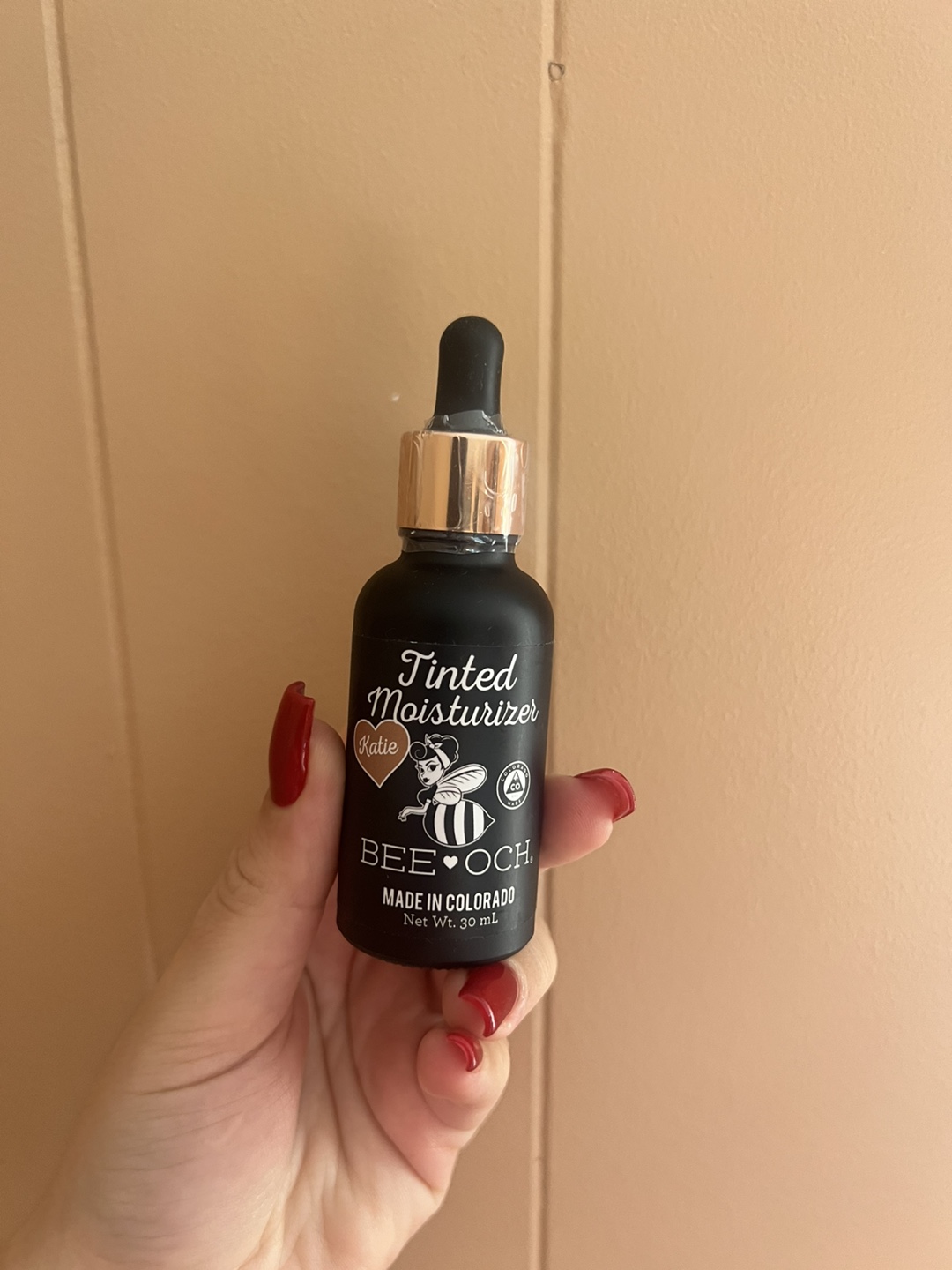 BEE•OCH Tinted Moisturizer - Katie (Tan)