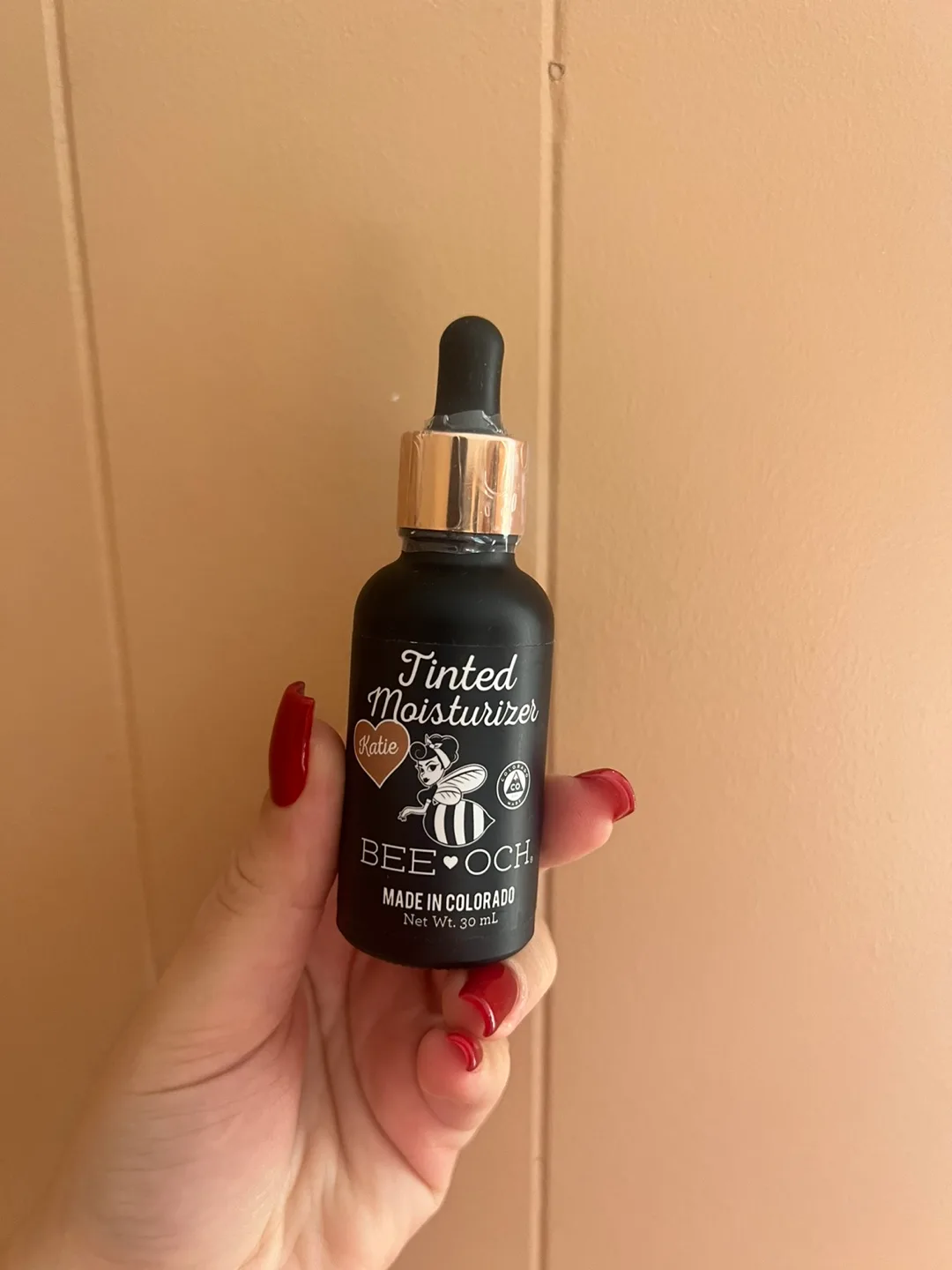 BEE•OCH Tinted Moisturizer - Katie (Tan)