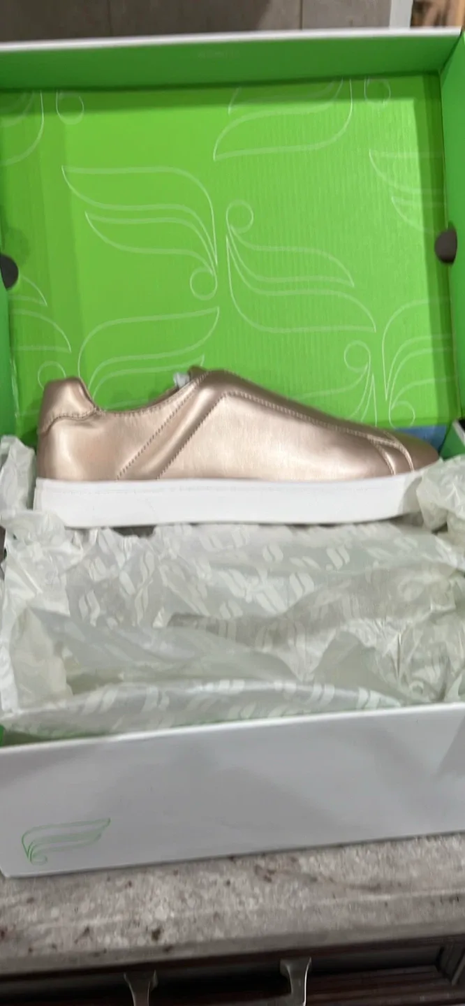 Fabletics Rose Gold Slip-On Sneakers - Size 8 image indicator(4)