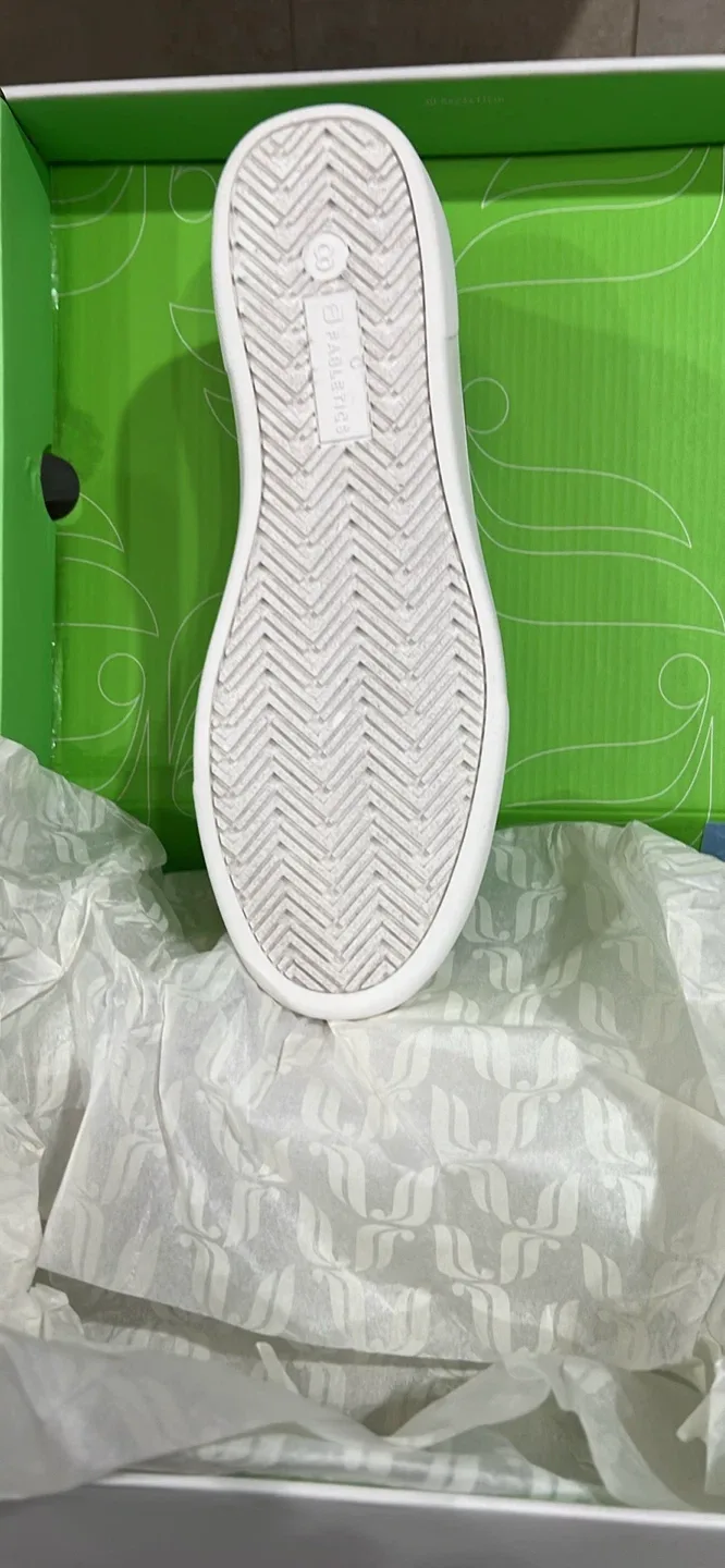 Fabletics Rose Gold Slip-On Sneakers - Size 8 image indicator(5)