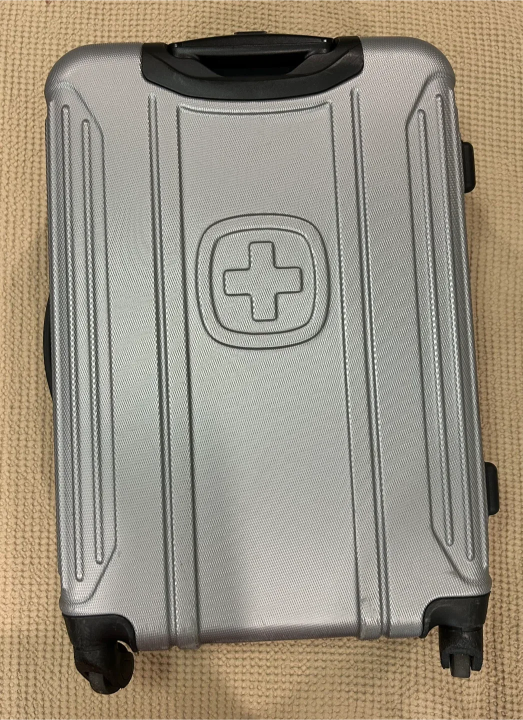 Swissgear Suitcase - Silver image indicator(2)