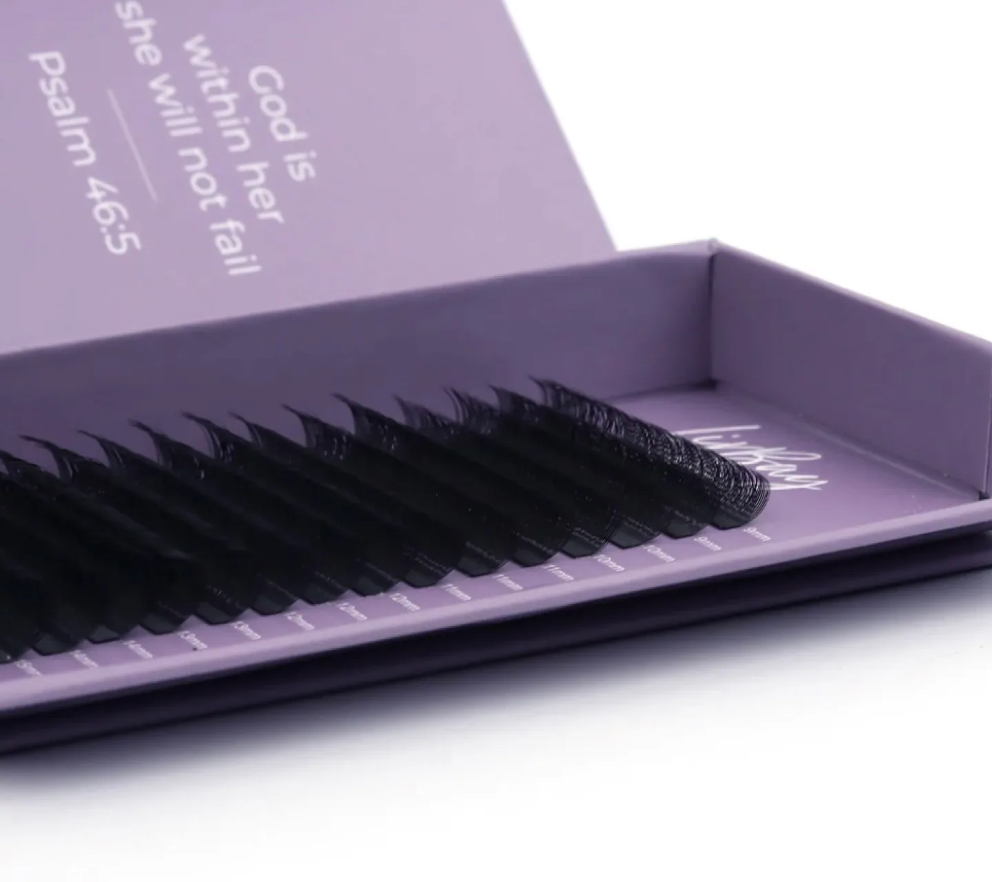 livBay Lash Extensions - New in Box image indicator(4)