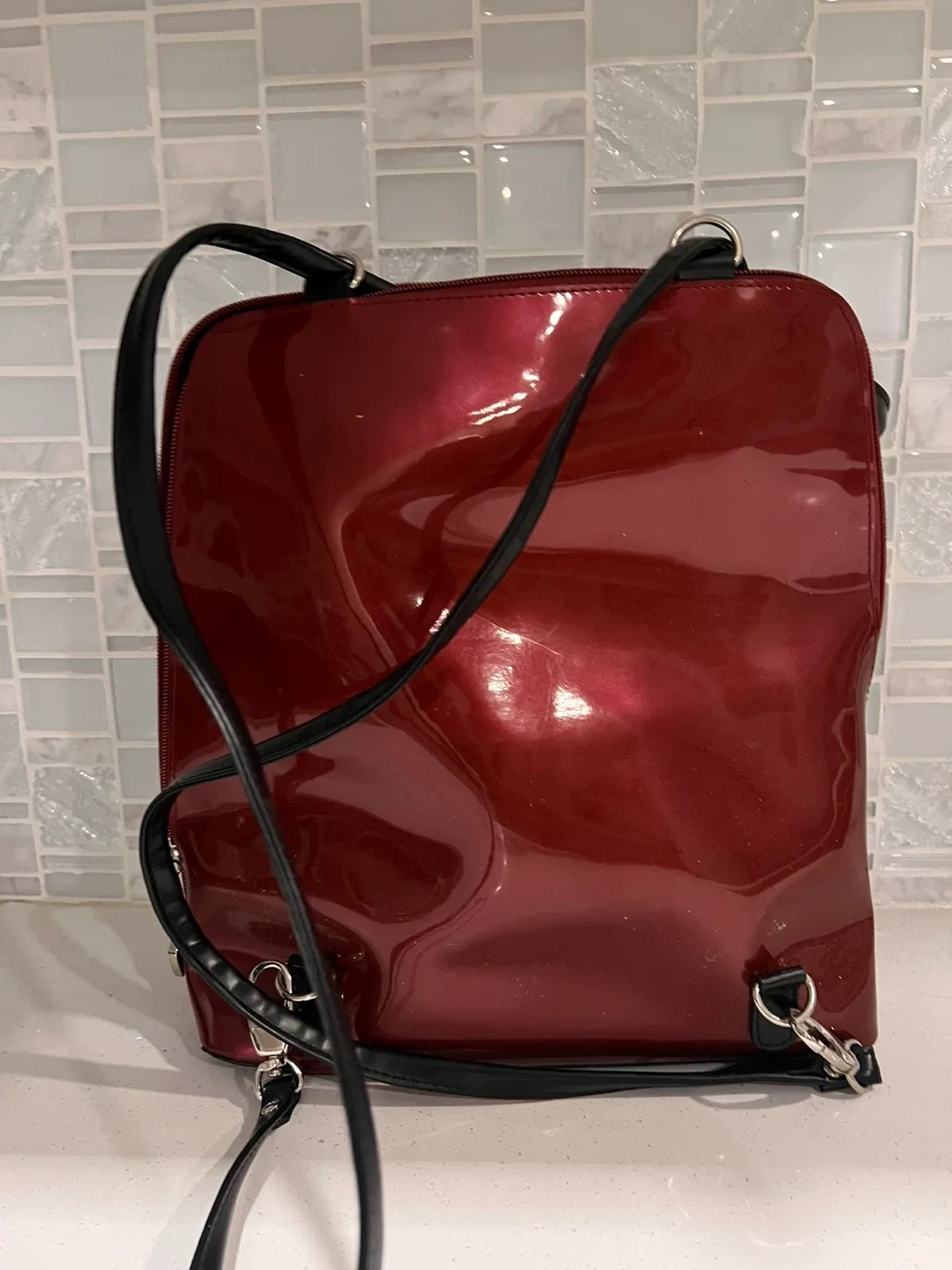 Beijo Red & Black Shoulder Bag/Backpack image indicator(4)