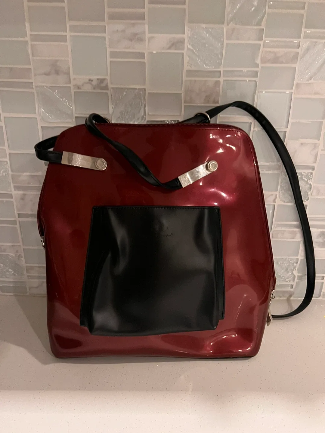 Beijo Red & Black Shoulder Bag/Backpack image indicator(2)