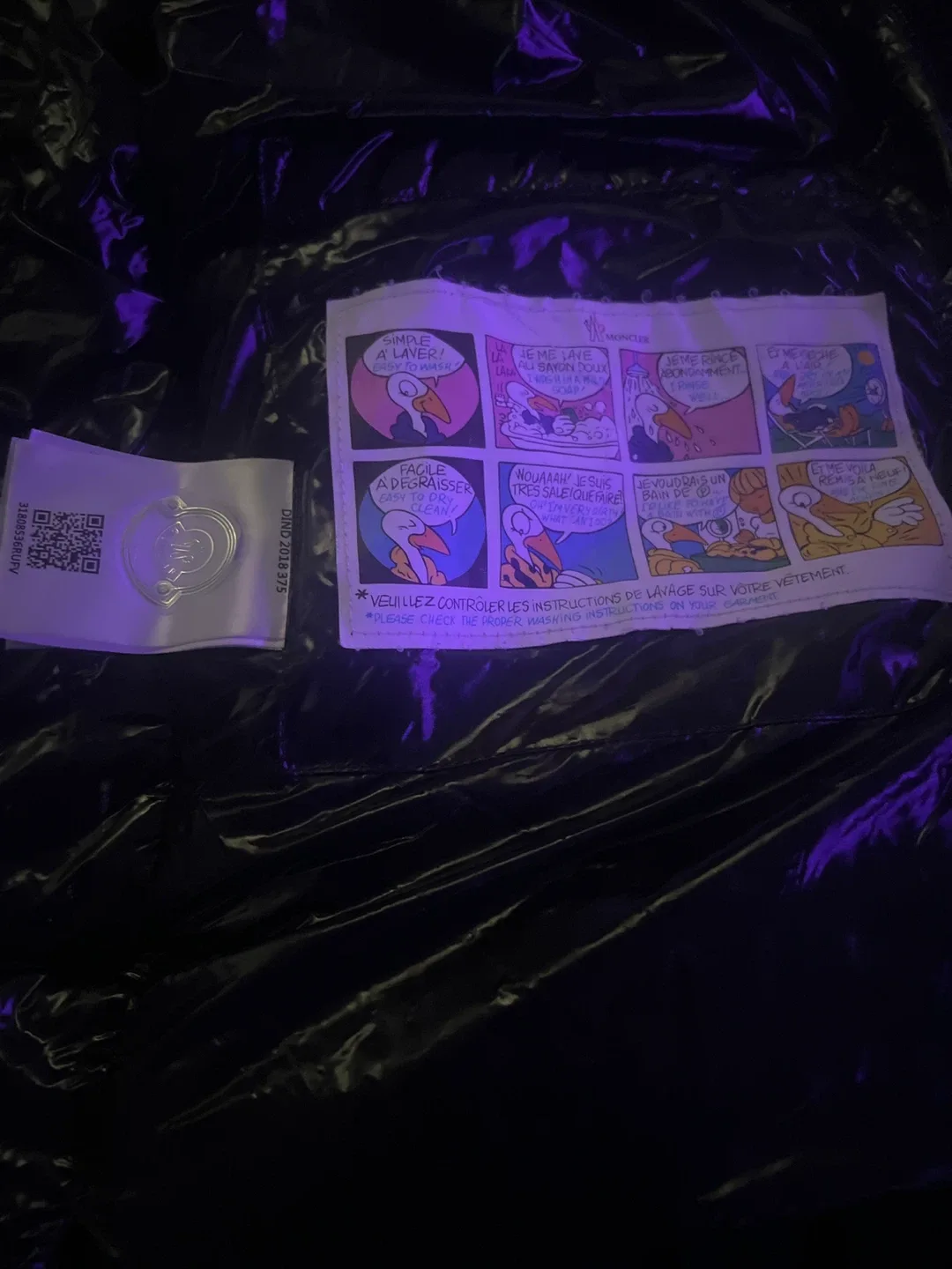 Moncler Black Puffer Jacket 1:1 image indicator(2)